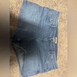 Shyanne Denim Shorts